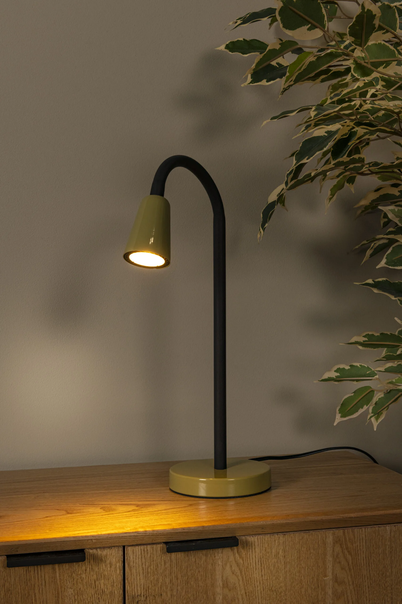 JASPER – Stolové lampy – Obrázok 3