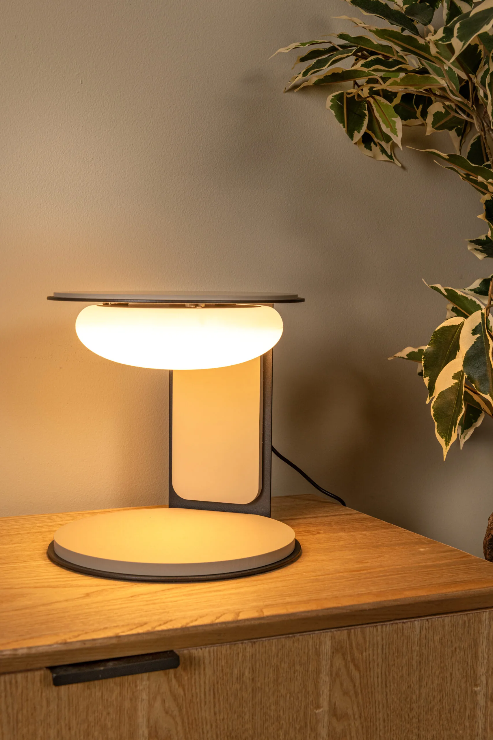 ALINDA – Stolové lampy – Obrázok 3